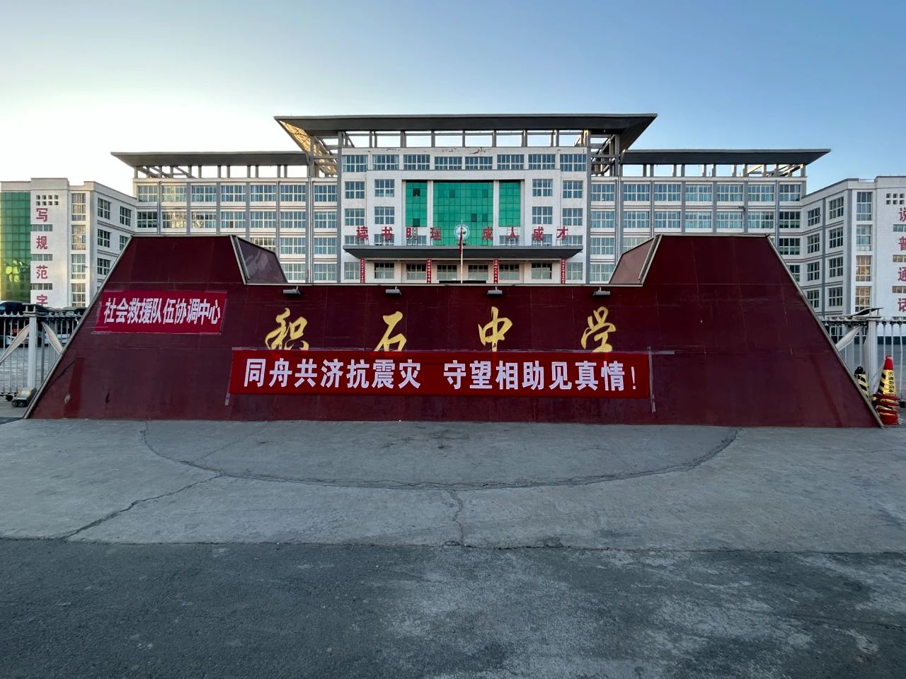 202401161705397624873009.jpg 8bccd8ef8f0099f5bba85b0eba45fd52.jpg